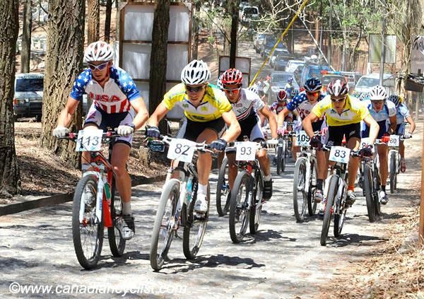 Stephen Ettinger and Henrique Avancini (Brazil) lead at the start of the U23 cross country.