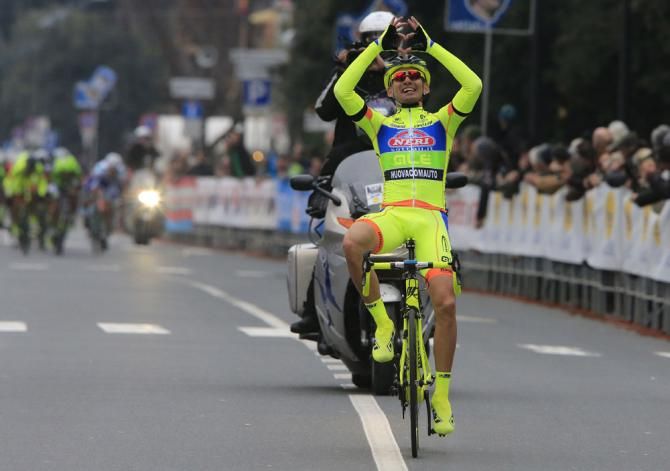 Simone Ponzi (Neri Sottoli - Yellow Fluo) takes the win