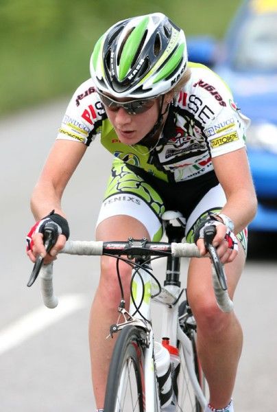 Catherine Williamson (Fenix) on her solo attack on lap one