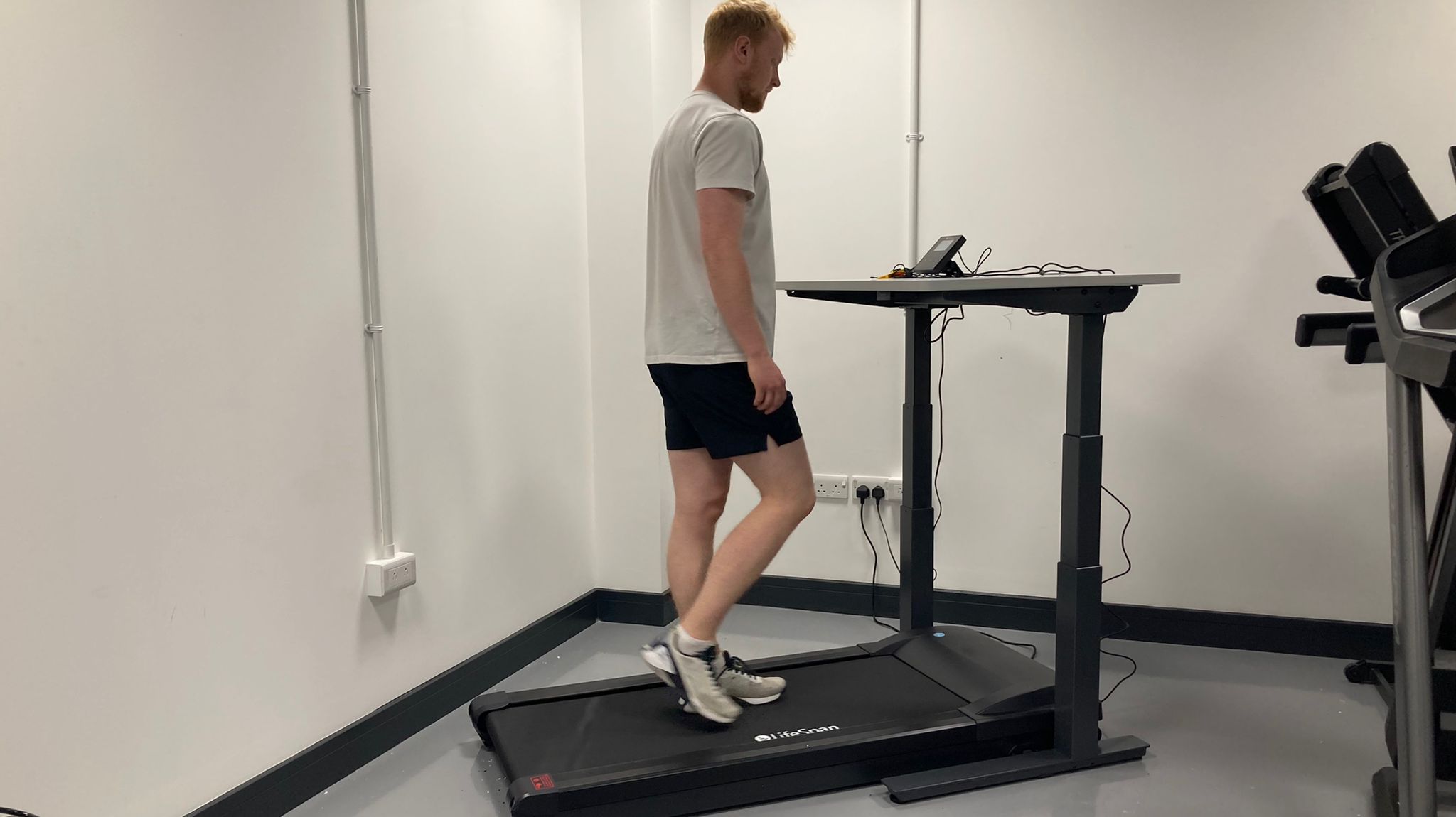 LiveScience fitness writer, Harry Bullmore, tests out the The Lifespan TR5000-DT7+