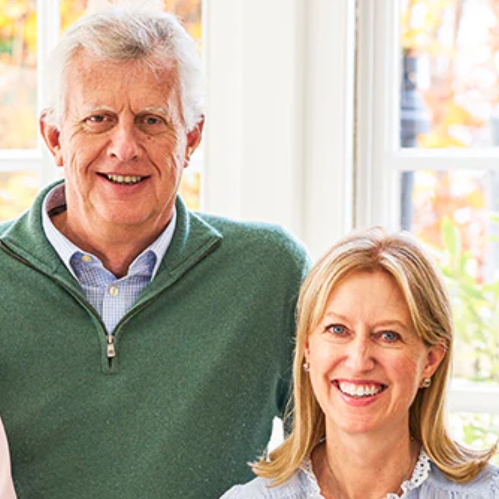 Image of David and Sarah Ross.