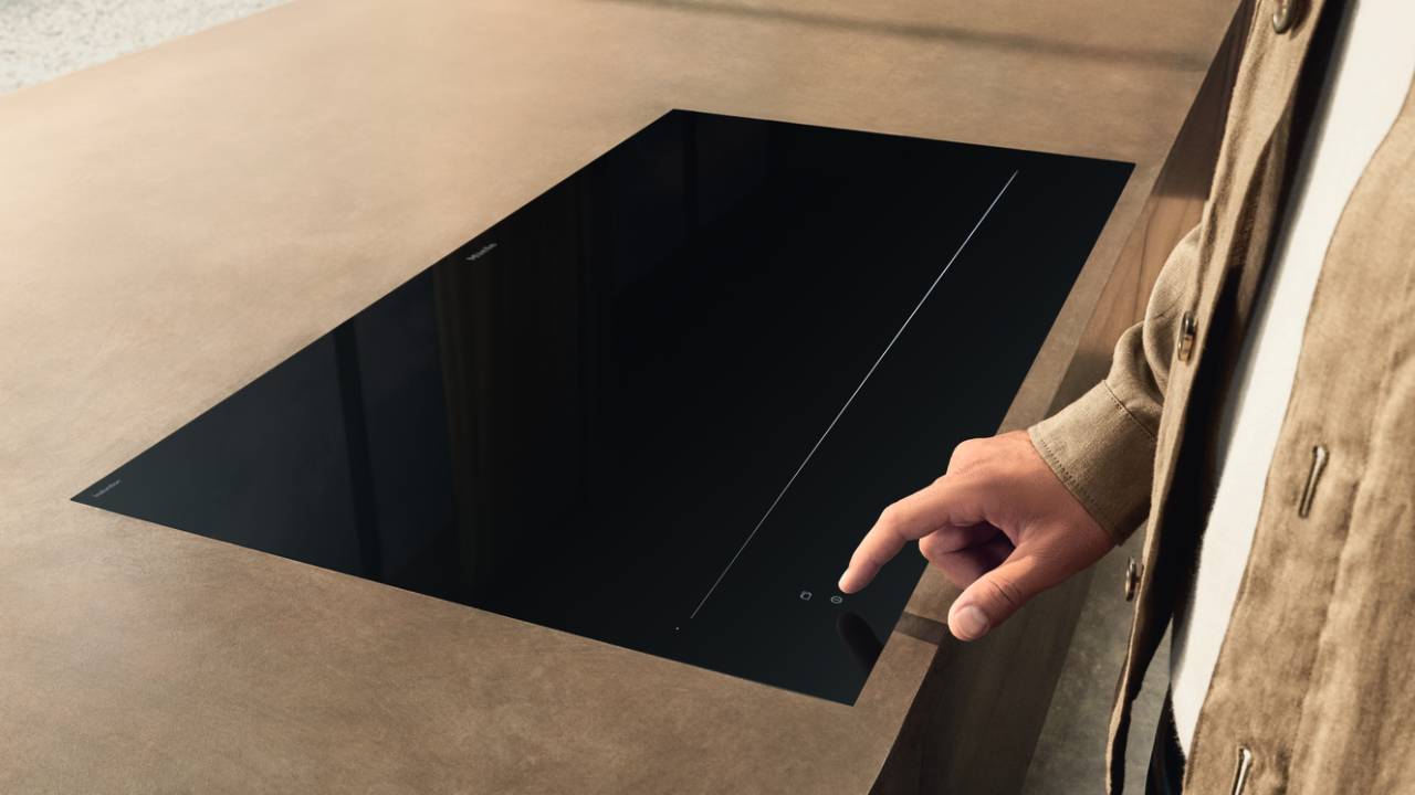 Miele KM 8000 induction hobs