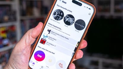 Deezer running on iPhone 17 Pro Max (in hand)