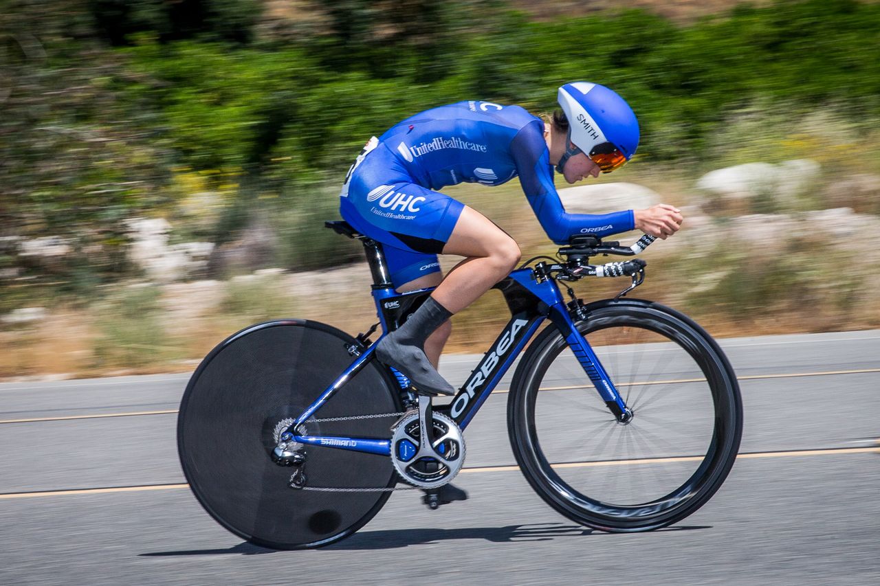 Ruth Winder (UnitedHealthcare) heading to the turn around