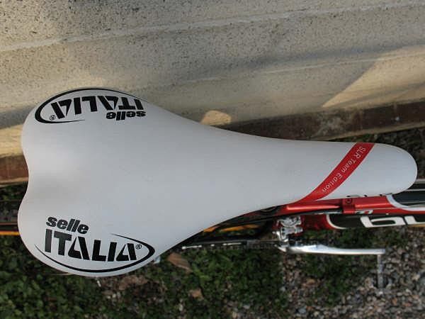 Selle Italia's Team Edition SLR is only offered in one color: white with a red diagonal stripe over the nose.