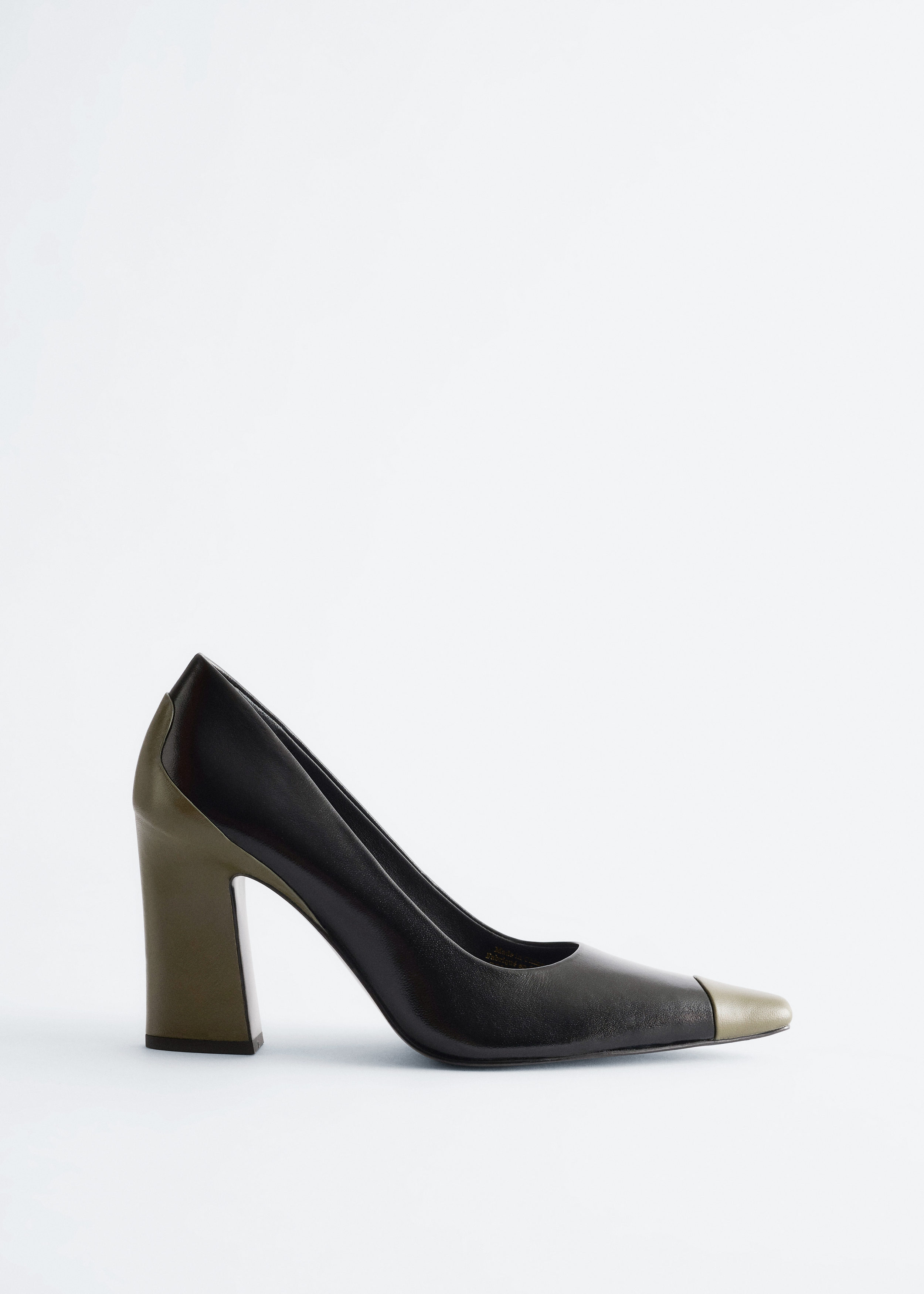 color-blocked leather pumps