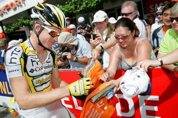 Michael Rogers (HTC-Columbia) is always popular with the fans.