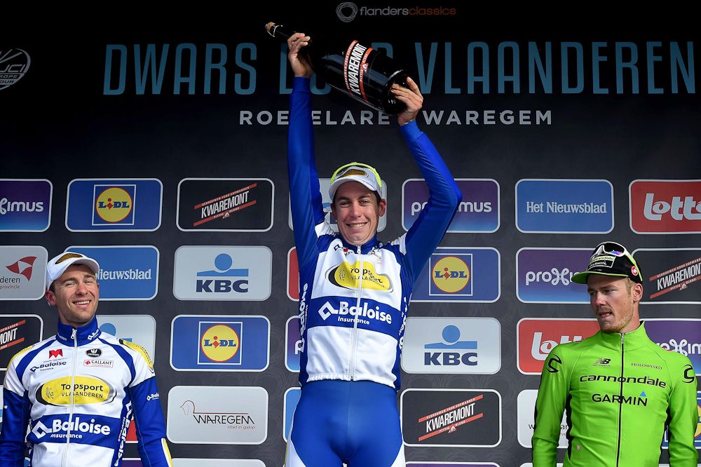 Wallays with his trophy.