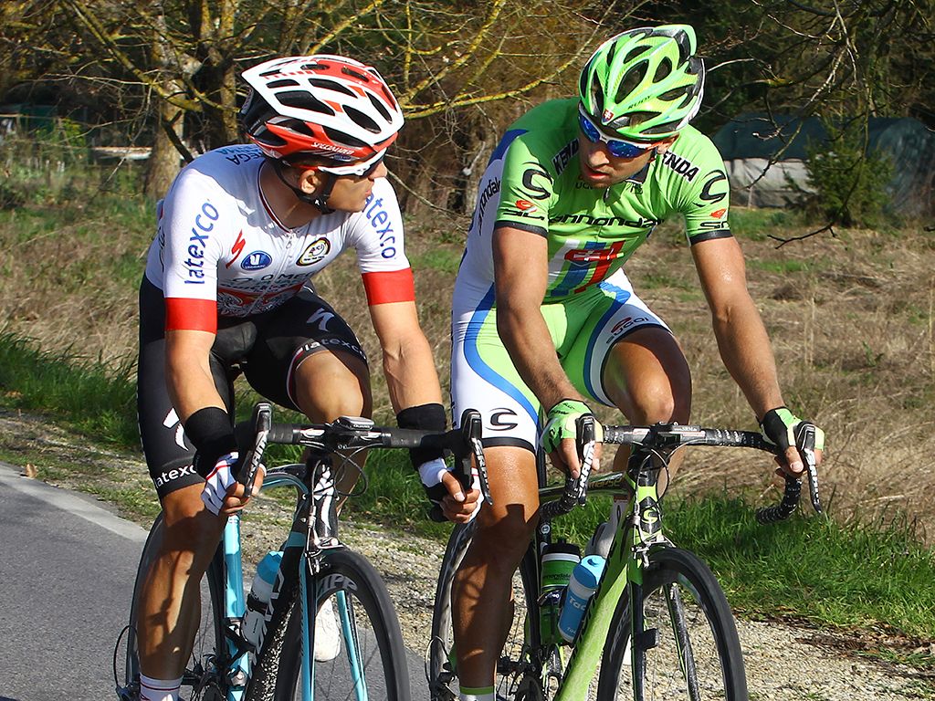 Kwiatkowski and Sagan in discussion at the 2014 Strade Bianche