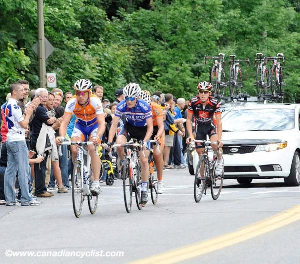 The early break: Maarten Tjallingii (Rabobank), Gorka Izagirre (Euskaltel-Euskadi), Angel Madrazo Ruiz (Caisse d'Epargne), Kevin Seeldraeyers (Quick Step).