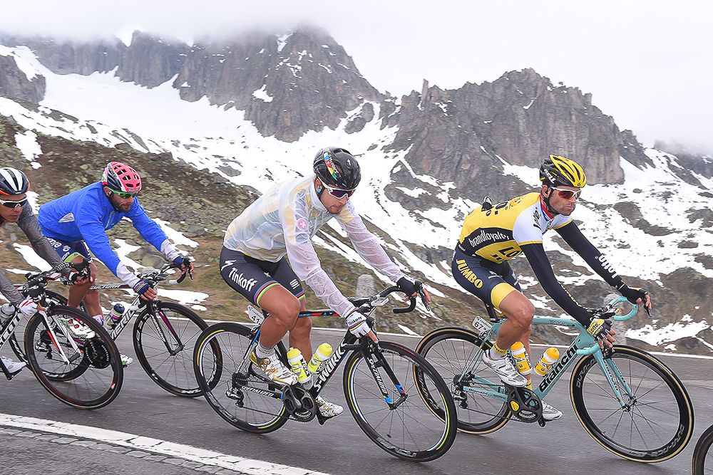 Peter Sagan protected against the cold during stage 5 at Tour de Suisse