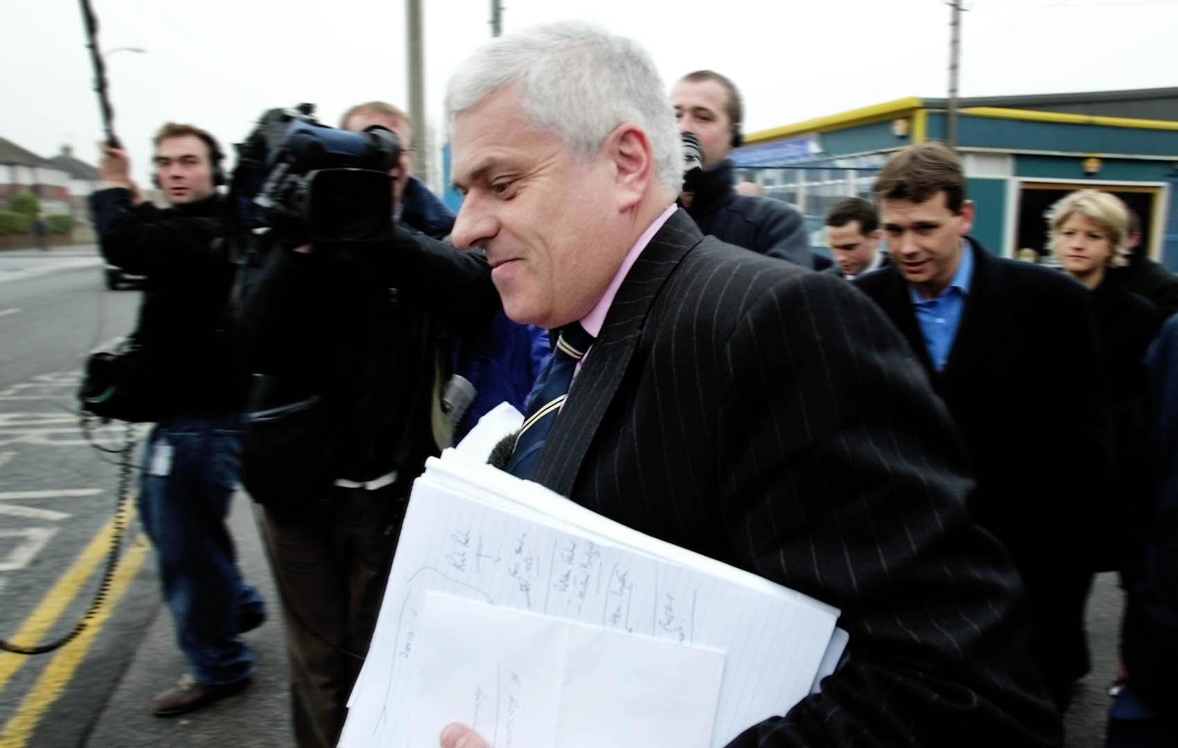 On this day in 2003: Peter Ridsdale resigns as Leeds chairman | FourFourTwo