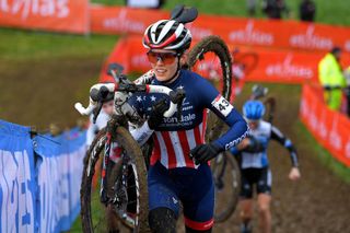 OVERIJSE BELGIUM JANUARY 24 Clara Honsinger of The United States during the 61st Druivencross World Cup 2021 Womens Elite UCICX CXWorldCup Ostend2021 on January 24 2021 in Overijse Belgium Photo by Luc ClaessenGetty Images