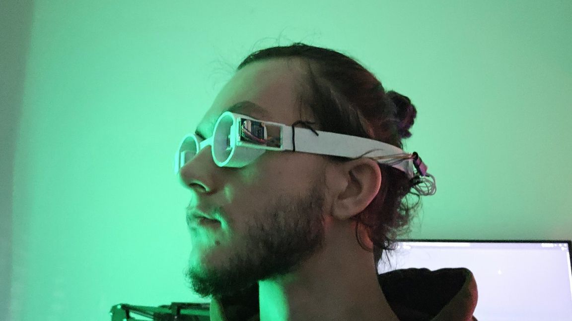 These Raspberry Pi Zero-powered AR goggles were made from scratch | Tom ...