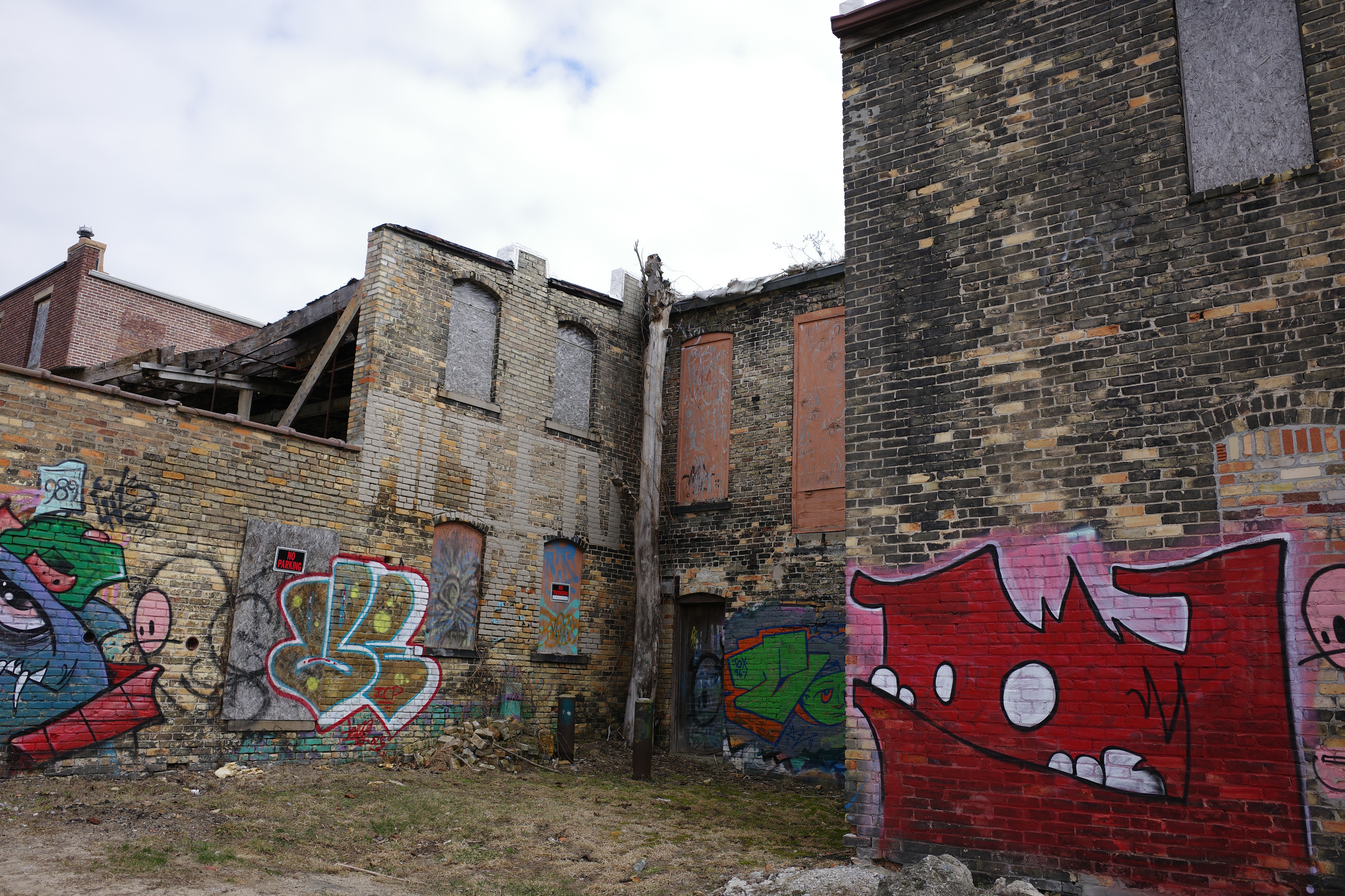 Image sample from the Ricoh GR IV HDF