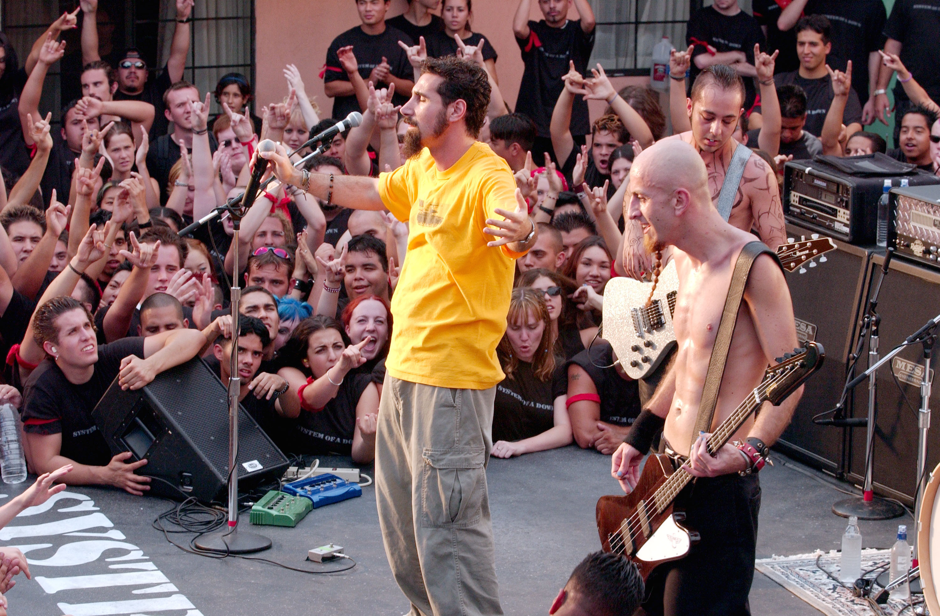 System Of A Down on the set of the Chop Suey! video