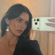 Kendall Jenner wearing OPI's Put It In Airplane Mode