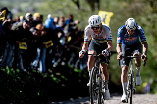 Everything the Tour of Flanders can tell us about Paris-Roubaix &ndash; The Monument quintuple, no Remco Evenepoel, and Lotte Kopecky's chances