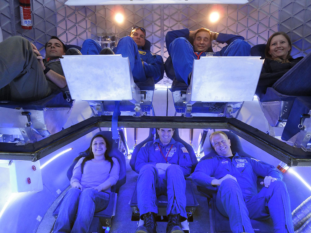 crew accommodations in SpaceX's Dragon spacecraft