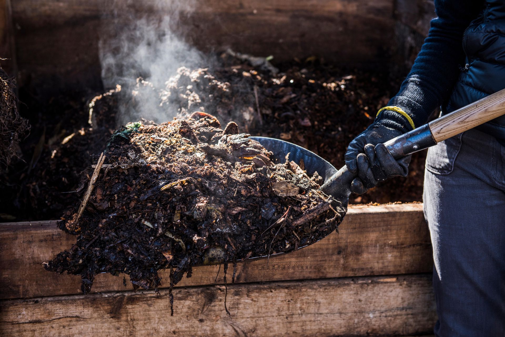 Guide to hot composting how to get the best garden compost in just
