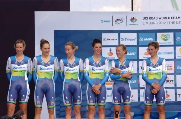 Orica-AIS on the podium: Loes Gunnewijk, Shara Gillow, Judith Arndt, Melissa Hoskins, Linda Villumsen and Alexis Rhodes