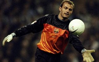 26 Feb 2000: Francesc Arnau of Barcelona in action during the Spanish Primera Liga match played against Real Madrid at the Bernabeau Stadium in Madrid, Spain. The match ended 3-0 to Real Madrid. \ Photos by Nuno Correia. \ Mandatory Credit: AllsportUK /Allsport