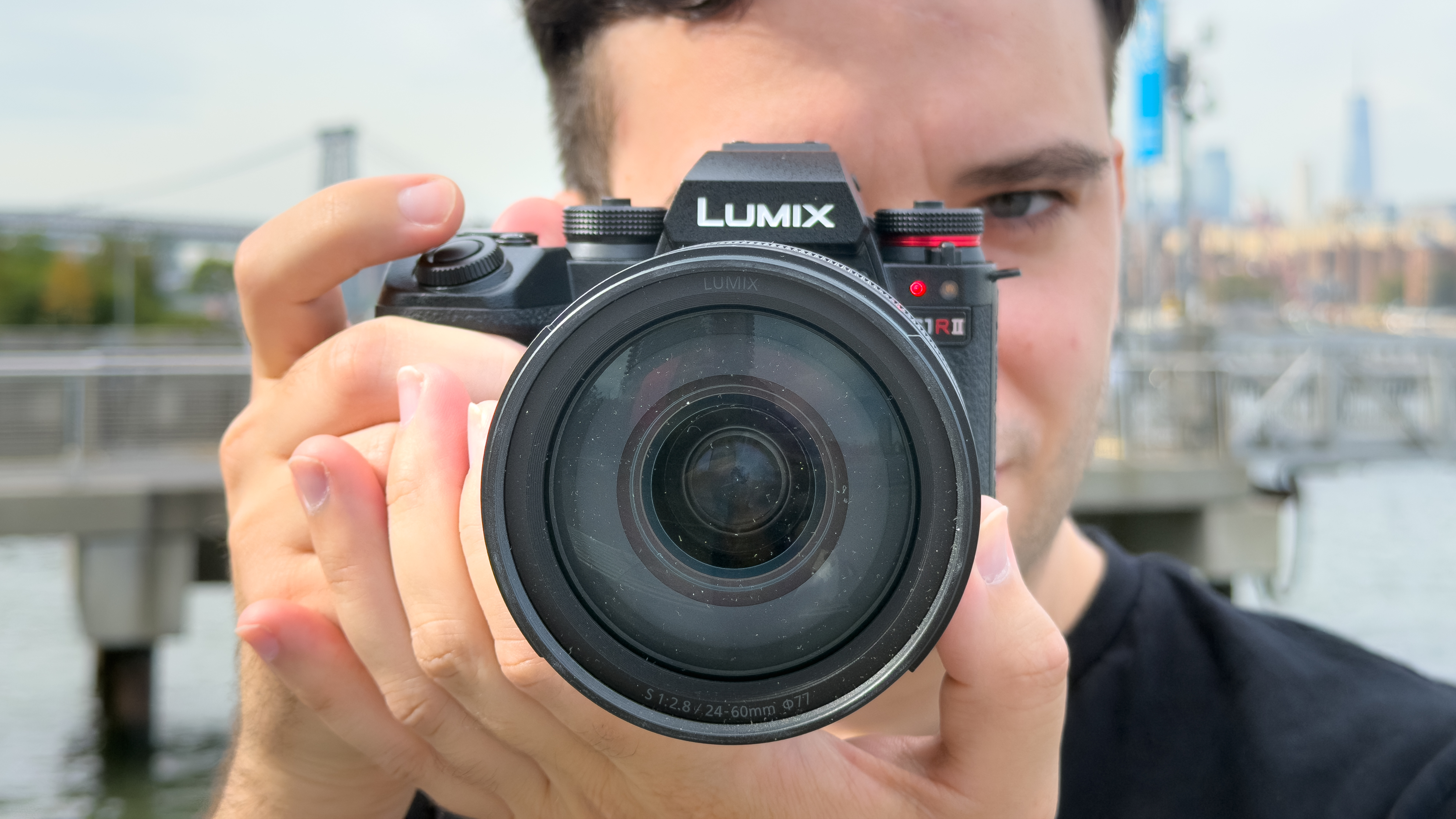 Panasonic Lumix S1R II - Hero