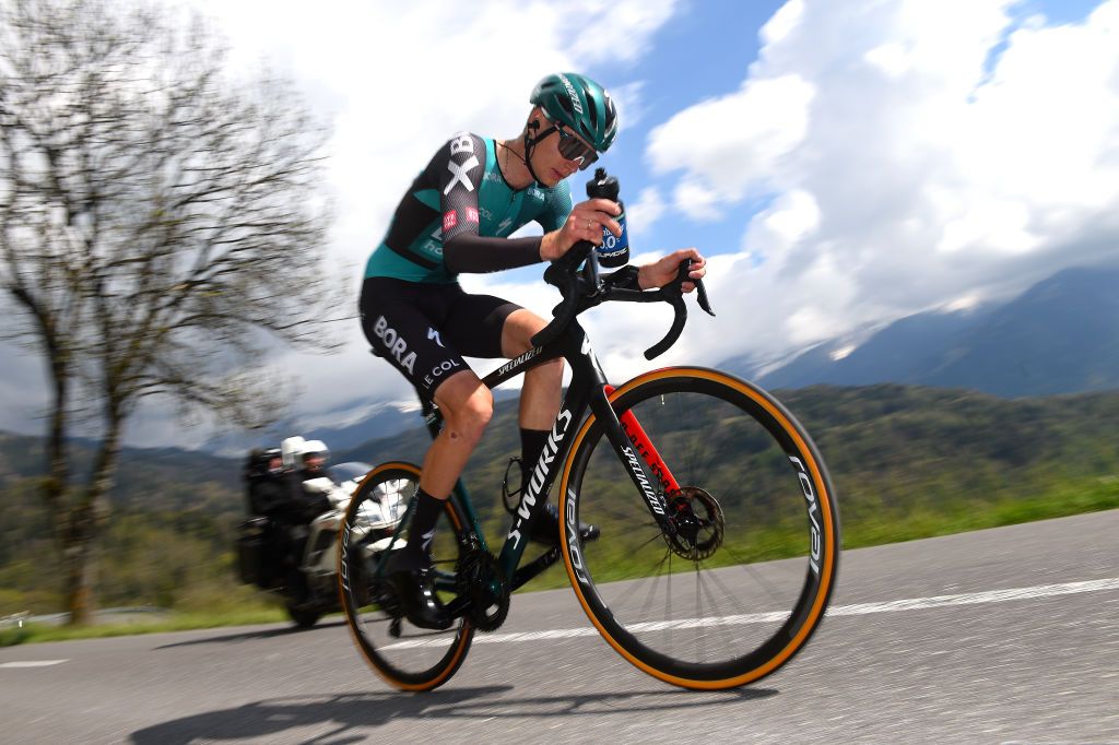 VILLARSSUROLLON SWITZERLAND MAY 01 Aleksander Vlasov of Russia and Bora Hansgrohe Team sprints during the 75th Tour De Romandie 2022 Stage 5 a 1584km Individual Time Trial stage from Aigle to VillarssurOllon 1256m ITT TDR2022 on May 01 2022 in VillarssurOllon Switzerland Photo by Dario BelingheriGetty Images
