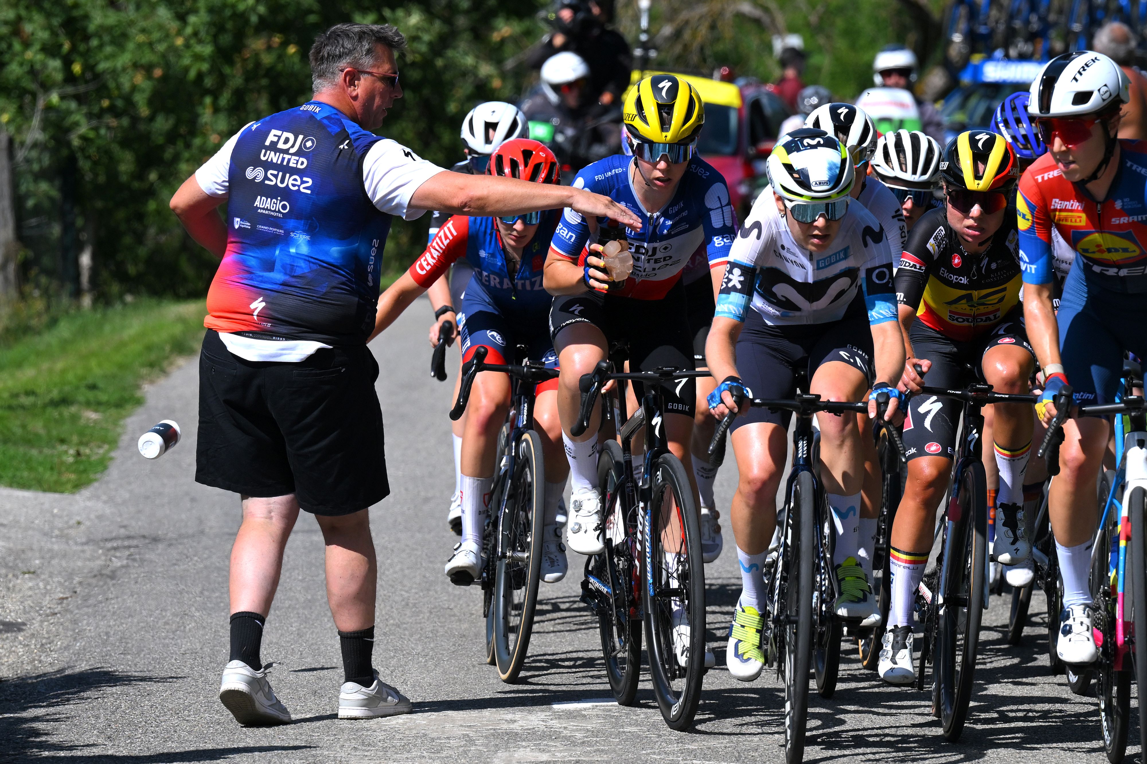Marie Le Net takes a bottle on stage 7 of the Tour de France Femmes 2025