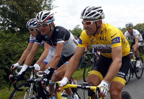 Hushovd talks to Frank Schleck