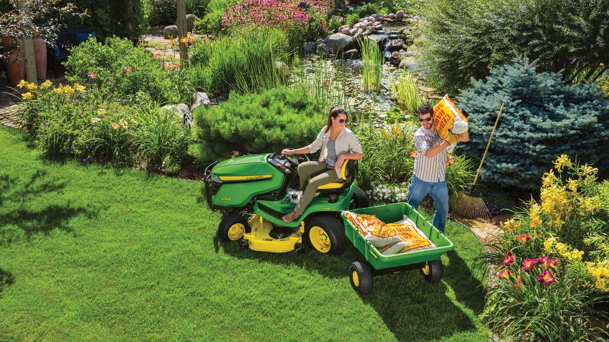 John Deeres Smart Lawn Tractor Tracks Every Inch Of Grass And Makes