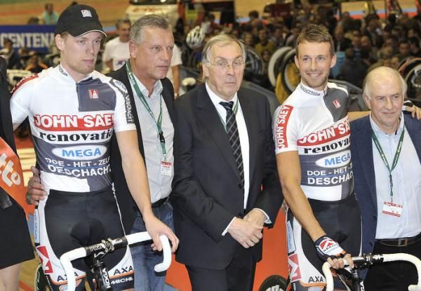 Peter Schep and Wim Stroetinga ended the night in the lead