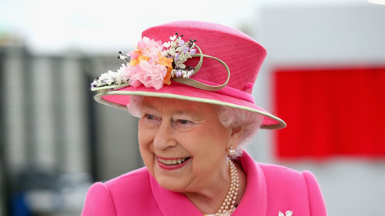 windsor, england april 20 queen elizabeth ii arrives at the queen elizabeth ii delivery office in windsor with prince philip, duke of edinburgh on april 20, 2016 in windsor, england the visit marks the 500th anniversary of the royal mail delivery service the queen and duke of edinburgh are carrying out engagements in windsor ahead of the queens 90th birthday tommorow photo by chris jackson wpa poolgetty images