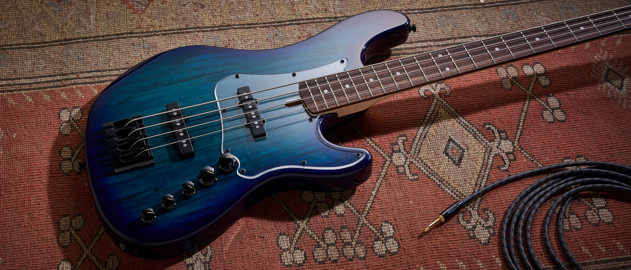 Cort Fusion 4 bass