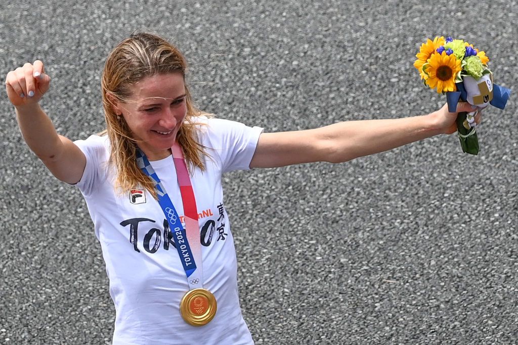 Gold medalist Netherlands Annemiek Van Vleuten celebrates on the podium of the womens cycling road individual time trial during the Tokyo 2020 Olympic Games at the Fuji International Speedway in Oyama Japan on July 28 2021 Photo by Greg Baker AFP Photo by GREG BAKERAFP via Getty Images