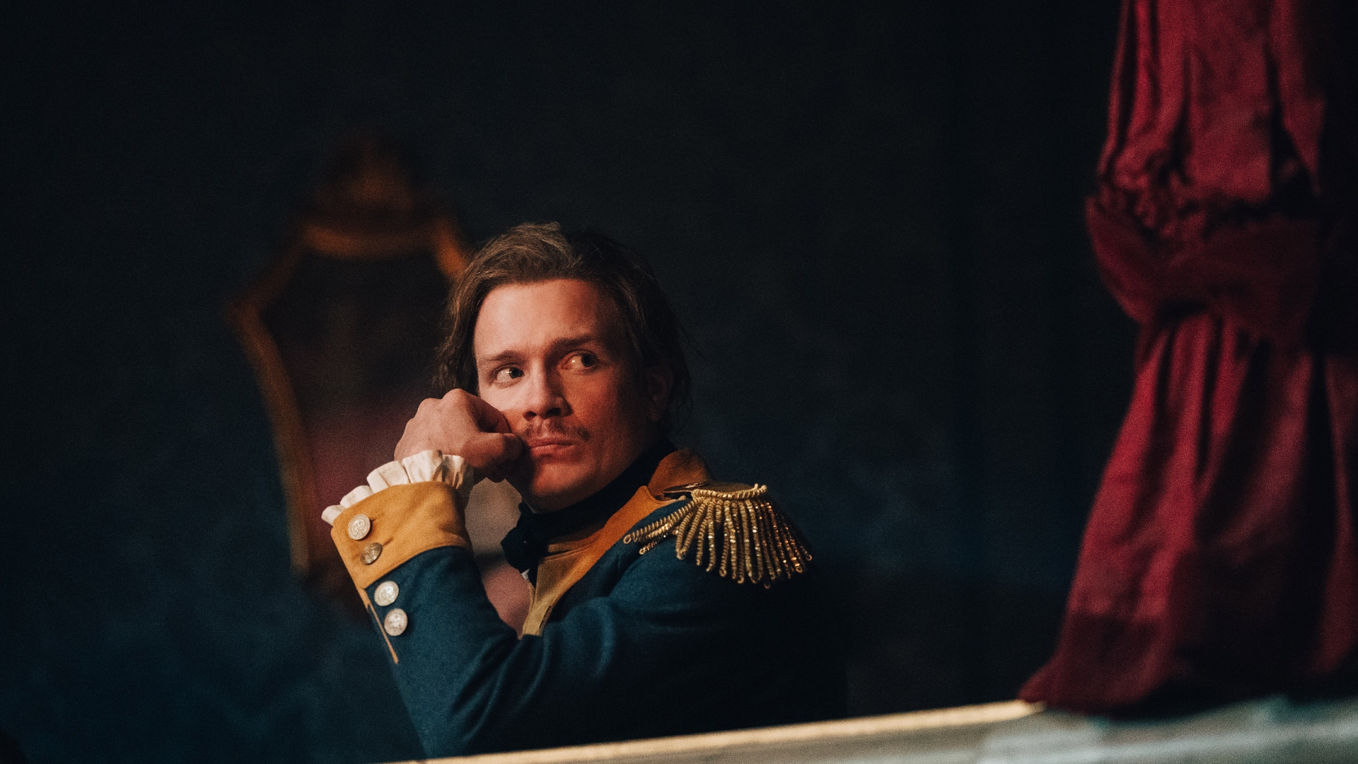 Fersen watches the Queen in Marie Antoinette