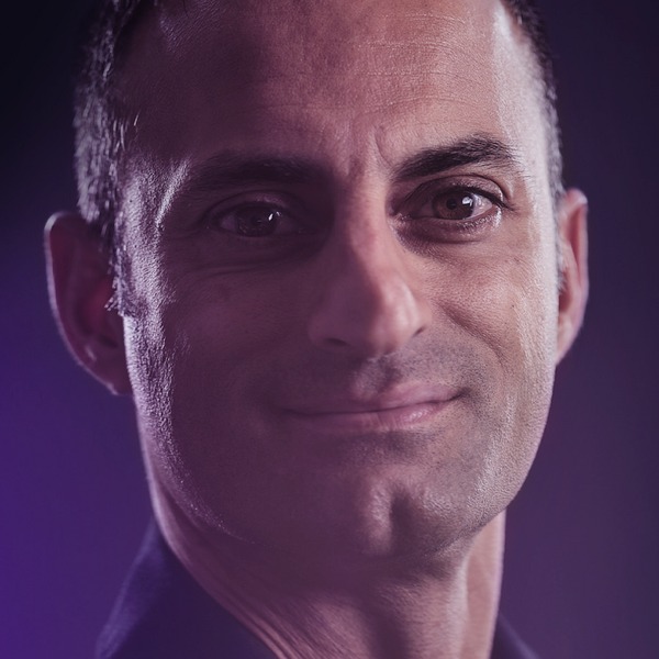 Headshot of Jameel Janjua, astronaut and pilot with Virgin Galactic