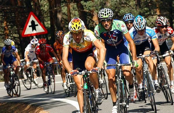 Lastras and Rodriguez drive the pace in the break