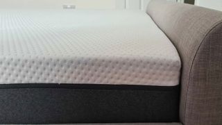 Close up of the corner of the Emma Luxe Cooling Mattress