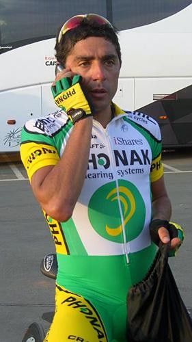 Phonak Leader Miguel Angel Martin Perdiguero takes a call