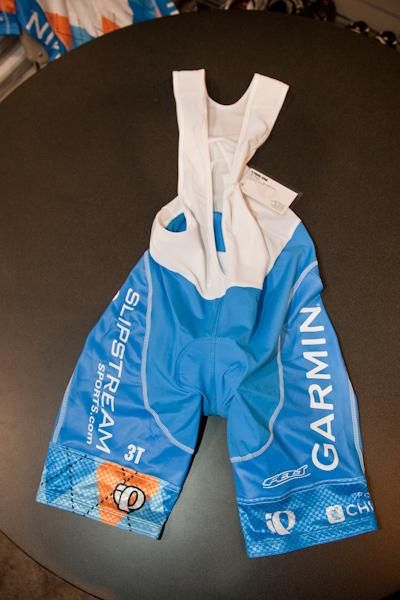 The Aero bibs as used by Garmin-Slipstream can be sublimated with custom artwork now.