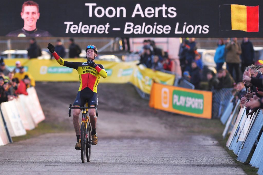 ZONHOVEN BELGIUM DECEMBER 08 Arrival Toon Aerts of Belgium and Team Telenet Baloise Lions Celebration during the 24th Superprestige Zonhoven 2019 superprestige zonhoven TelenetSuperprestige on December 08 2019 in Zonhoven Belgium Photo by Luc ClaessenGetty Images
