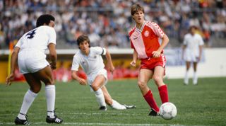 MEXICO - JUNE 08: Michael Laudrup of Denmark in action during the 1986 FIFA World Cup match against Uruguay in Neza on June 8th, 1986 in Mexico. (Photo by Allsport/Getty Images/Hulton Archive)
