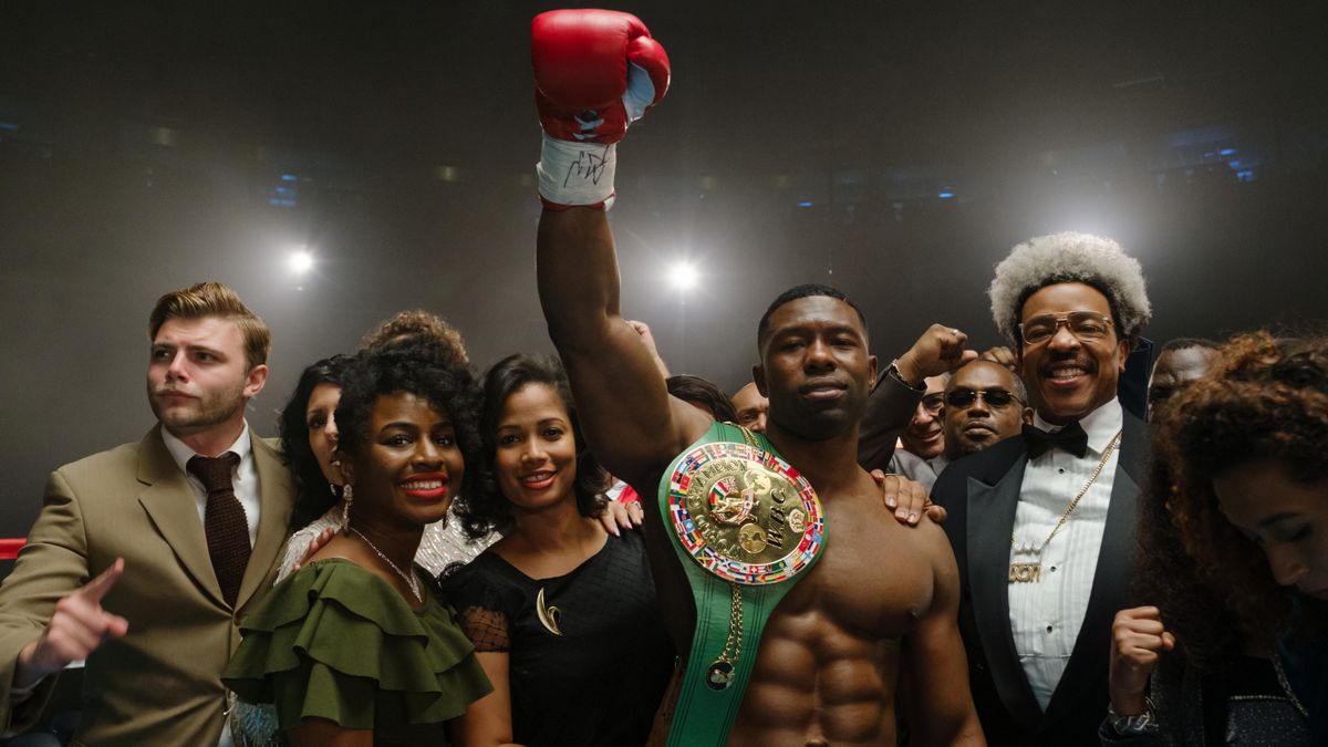 Mike Tyson (Trevante Rhodes) and Don King (Russell Hornsby) in Hulu&#039;s Mike Tyson series MIKE