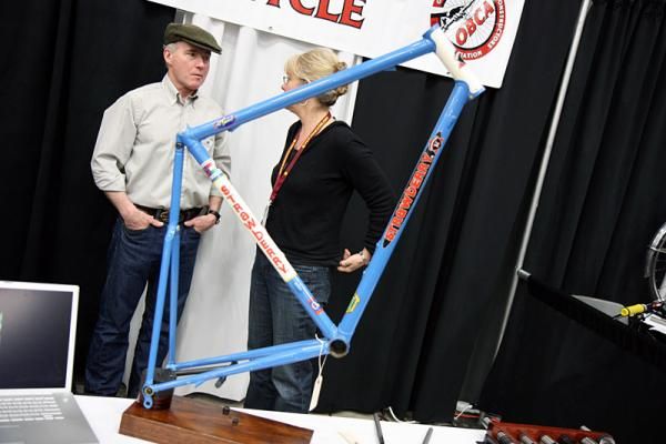Strawberry went minimal this year with a single blue-and-white road frame at NAHBS.