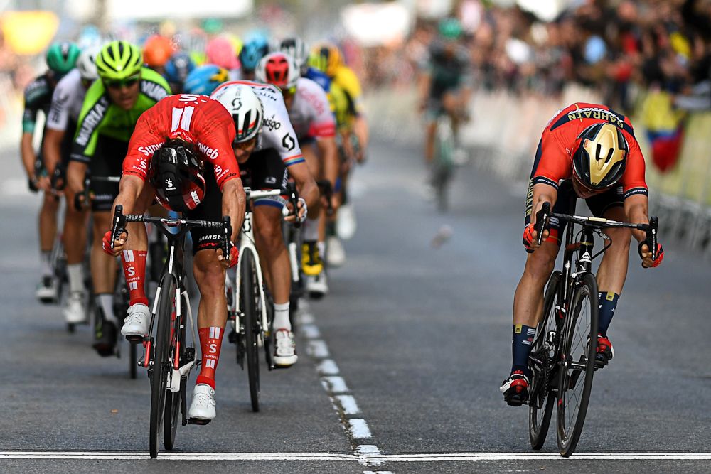 Michael Matthews beats Phil Bauhaus to take the stage 6 win at Volta a Catalunya