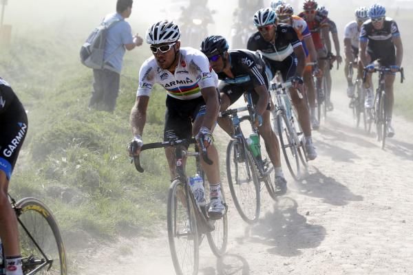 World champion Tohr Hushovd (Garmin-Cervelo) on the cobbles