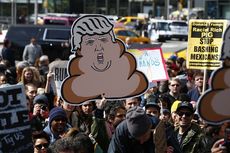 Demonstrators protest Donald Trump