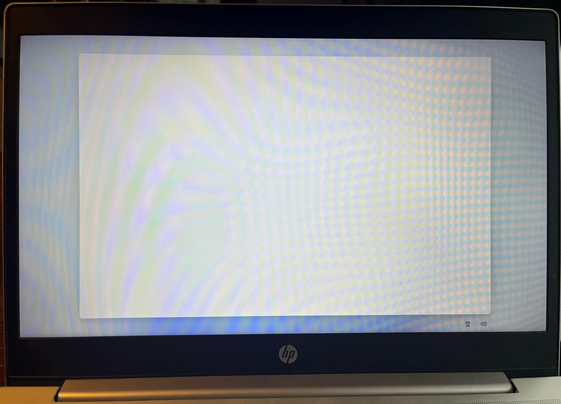 Windows 11, белый экран гибели