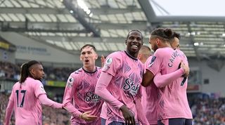 Wolves vs Everton live stream